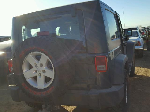 1J4FA24118L533971 - 2008 JEEP WRANGLER X BLUE photo 4