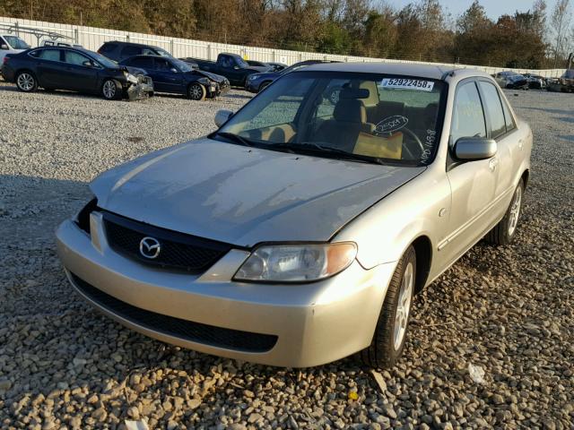 JM1BJ225230102477 - 2003 MAZDA PROTEGE DX GOLD photo 2