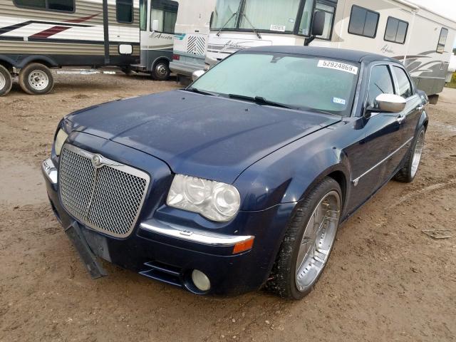 2C3AA63H65H657060 - 2005 CHRYSLER 300C BLUE photo 2