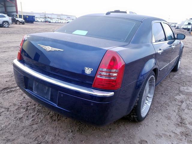 2C3AA63H65H657060 - 2005 CHRYSLER 300C BLUE photo 4