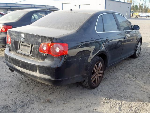 3VWEF71K77M073870 - 2007 VOLKSWAGEN JETTA WOLF BLACK photo 4