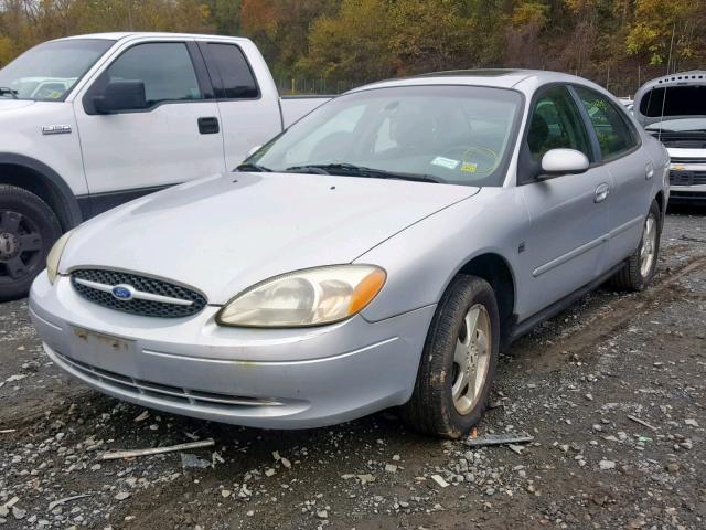 1FAFP55S52G199866 - 2002 FORD TAURUS SES SILVER photo 2