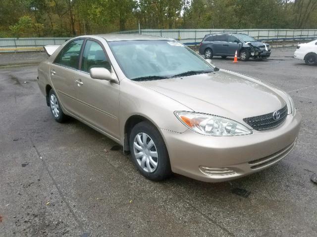 4T1BE32K24U858929 - 2004 TOYOTA CAMRY LE GOLD photo 1