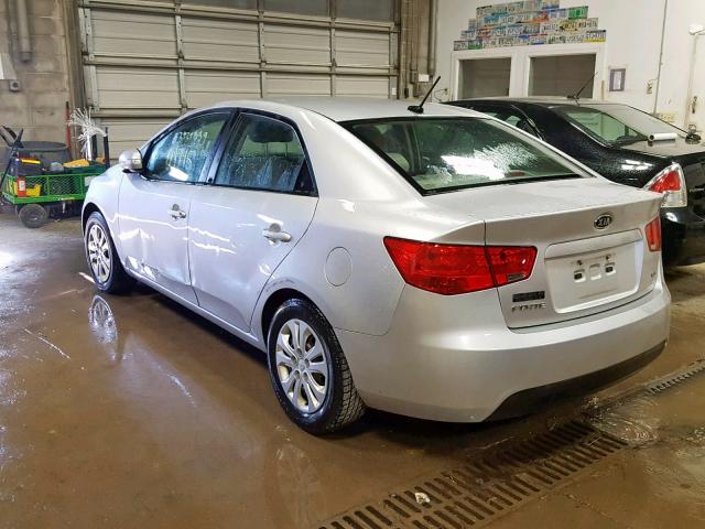 KNAFU4A22A5880500 - 2010 KIA FORTE EX SILVER photo 3