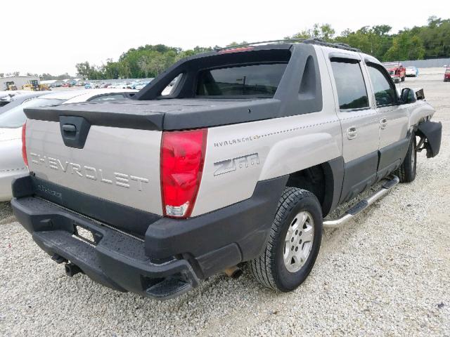 3GNEC12T34G244082 - 2004 CHEVROLET AVALANCHE SILVER photo 4