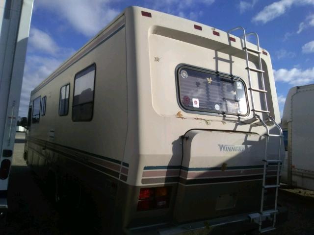 1GBKP37W8K3318308 - 1989 WINNEBAGO RV BEIGE photo 3