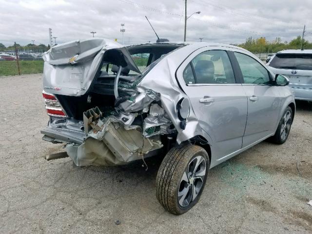 1G1JF5SBXJ4136234 - 2018 CHEVROLET SONIC PREM SILVER photo 4