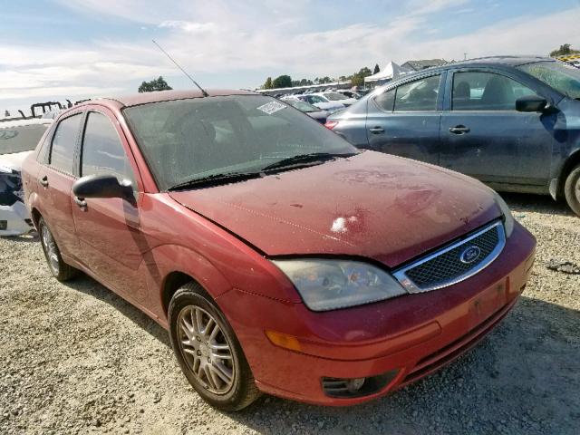 1FAFP34N15W182766 - 2005 FORD FOCUS ZX4 RED photo 1