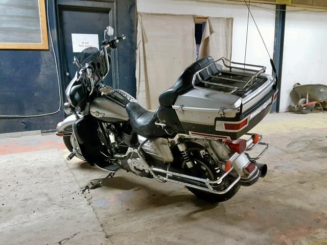 1HD1FCW493Y625113 - 2003 HARLEY-DAVIDSON FLHTCUI AN SILVER photo 3