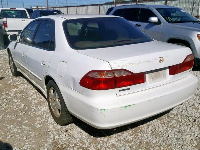 1HGCG1654XA050441 - 1999 HONDA ACCORD EX WHITE photo 3