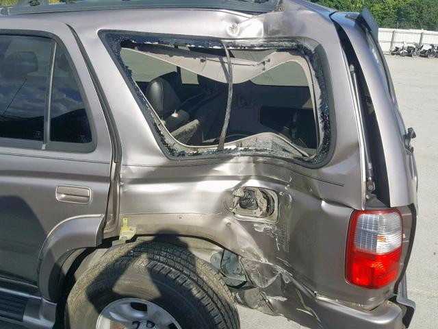 JT3HN86R420388639 - 2002 TOYOTA 4RUNNER SR GRAY photo 9