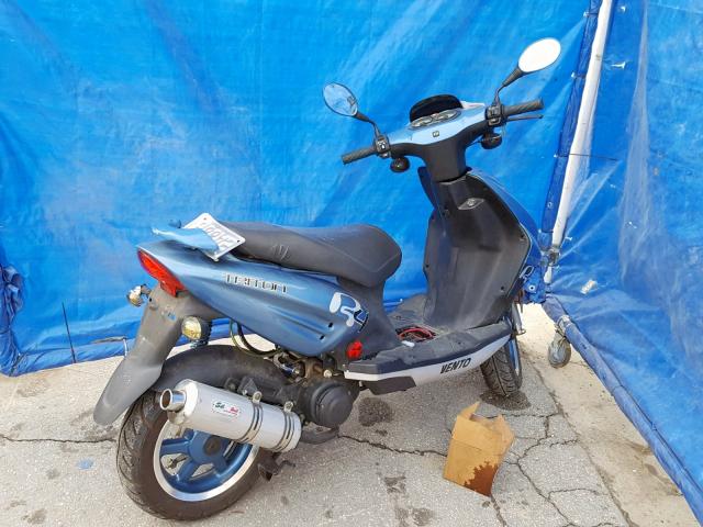 5KMMSG1T055119275 - 2007 VESPA SCOOTER BLUE photo 4