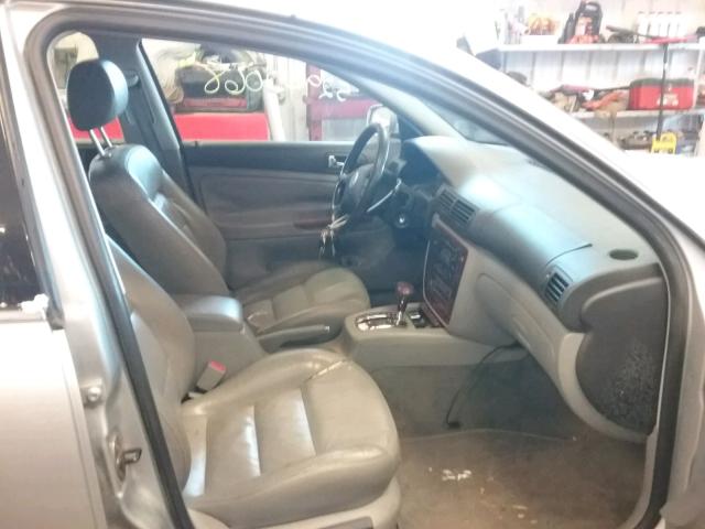 WVWTH63B33P279607 - 2003 VOLKSWAGEN PASSAT GLX 银色 照片 5