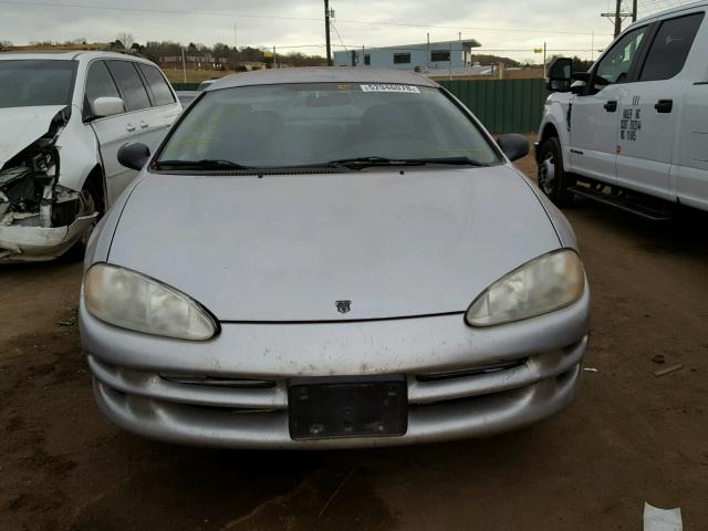 2B3HD46R22H234564 - 2002 DODGE INTREPID S WHITE photo 9