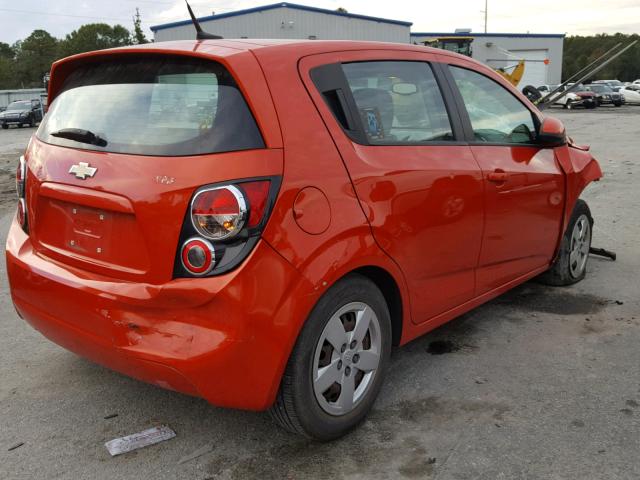 1G1JA6SH7D4202641 - 2013 CHEVROLET SONIC LS 橙色 照片 4