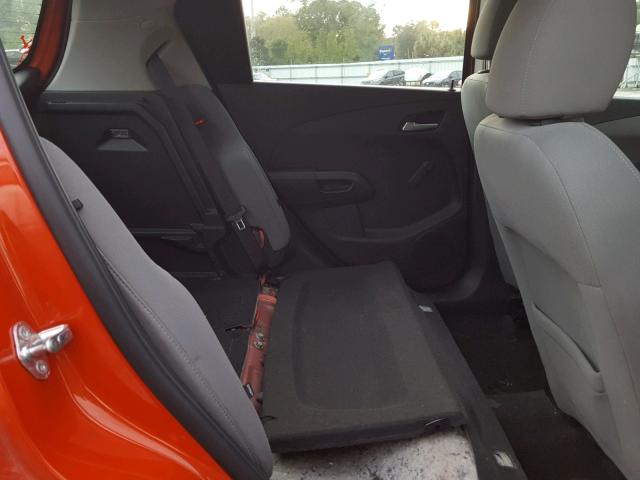 1G1JA6SH7D4202641 - 2013 CHEVROLET SONIC LS 橙色 照片 6