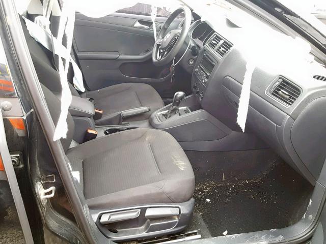 3VW2K7AJXFM280824 - 2015 VOLKSWAGEN JETTA BASE Սև լուսանկար 5