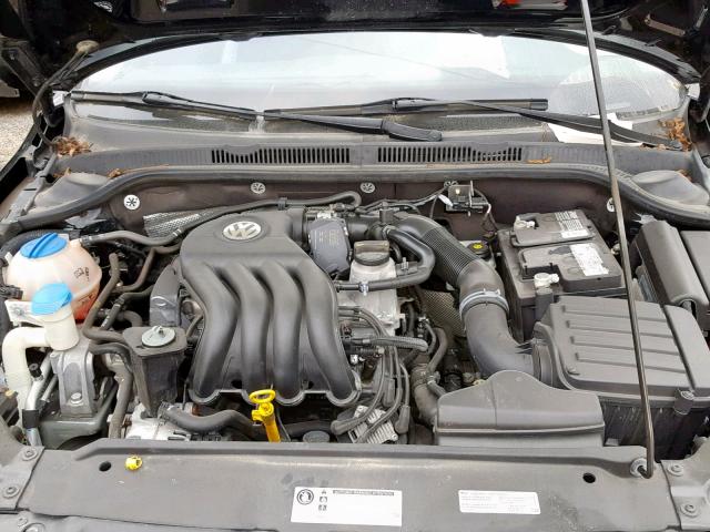 3VW2K7AJXFM280824 - 2015 VOLKSWAGEN JETTA BASE Սև լուսանկար 7