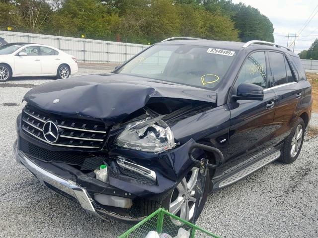 4JGDA5HB4CA034177 - 2012 MERCEDES-BENZ ML 350 4MA BLUE photo 2