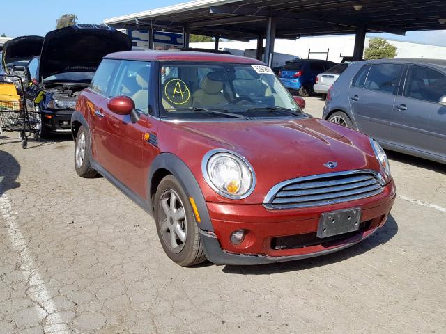 WMWMF33549TW70281 - 2009 MINI COOPER BURGUNDY photo 1