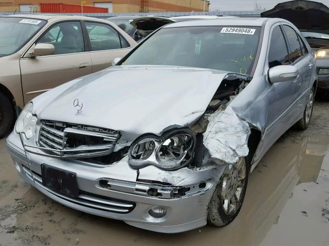 WDBRF87J06F773445 - 2006 MERCEDES-BENZ C 350 4MAT SILVER photo 2