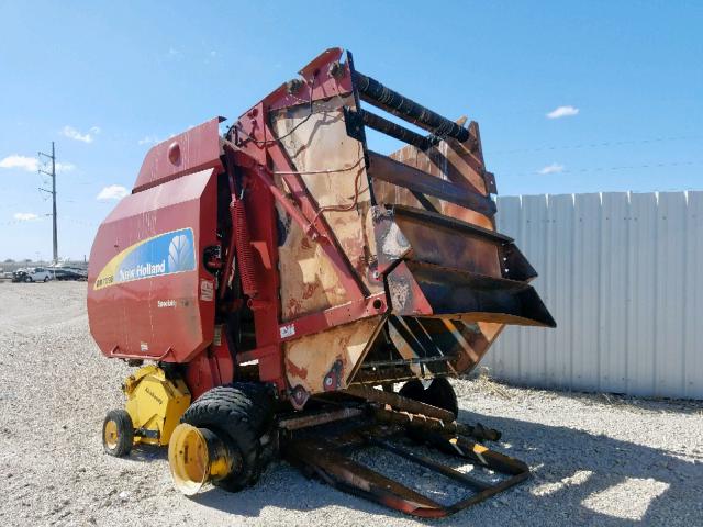 YDN177215 - 2013 NEWH HAY BALER RED photo 3