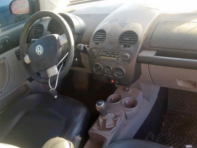 3VWCP21C23M413890 - 2003 VOLKSWAGEN NEW BEETLE ნაცრისფერი ფოტო 9