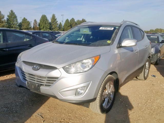 KM8JU3AC4DU730085 - 2013 HYUNDAI TUCSON GLS SILVER photo 2