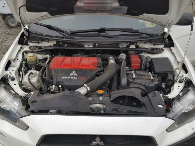 JA32W5FV4CU030900 - 2012 MITSUBISHI LANCER EVO WHITE photo 7