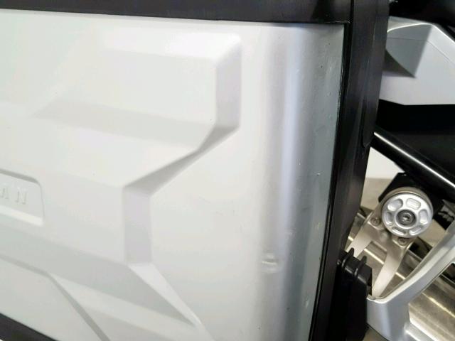 WB10A1107FZ187577 - 2015 BMW R1200 GS WHITE photo 12