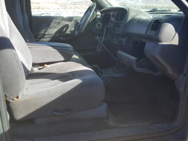 1B7GG22Y7WS526311 - 1998 DODGE DAKOTA GREEN photo 5