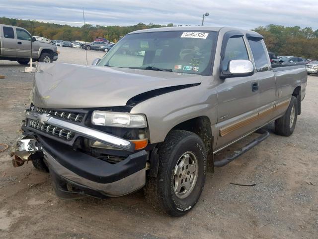 1GCEK19T32E102224 - 2002 CHEVROLET SILVERADO BEIGE photo 2