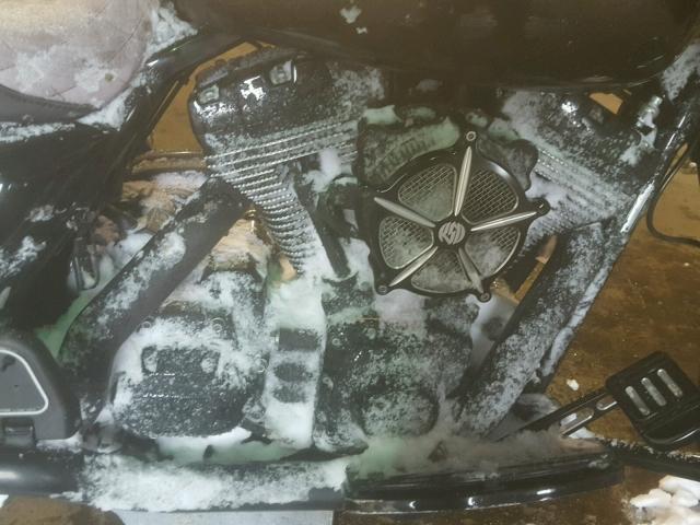 1HD1KH419AB665175 - 2010 HARLEY-DAVIDSON FLTRX 黑色 照片 7