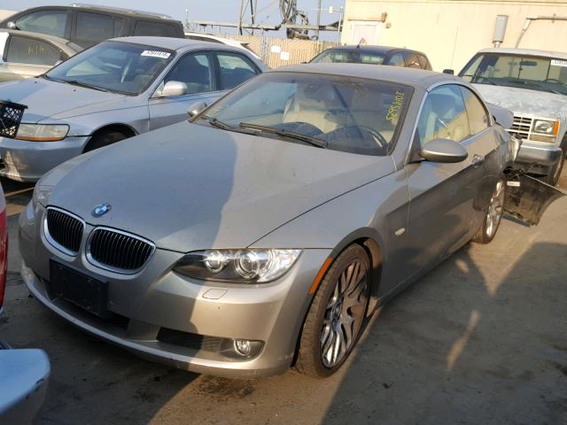 WBAWR33528P151138 - 2008 BMW 328 I SULE GOLD photo 2