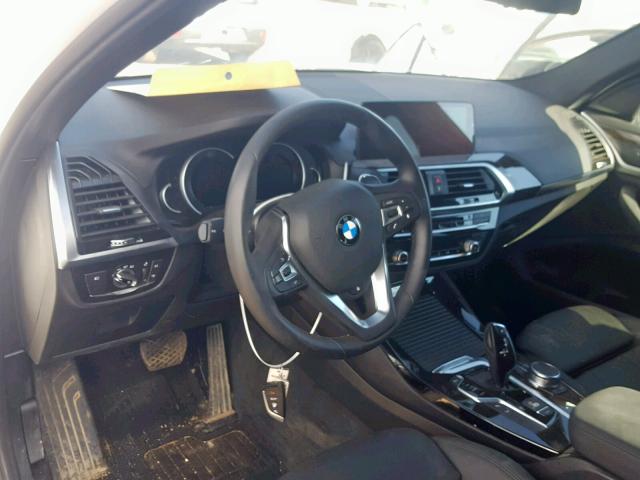 5UXTR9C54KLE11290 - 2019 BMW X3 XDRIVE3 WHITE photo 9