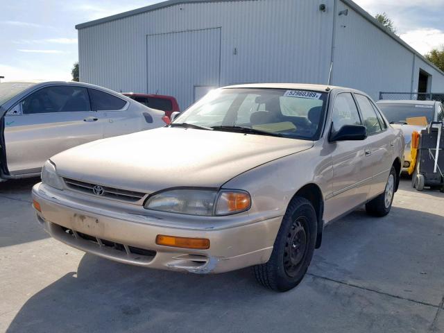 JT2SK11E3S0309816 - 1995 TOYOTA CAMRY DX GOLD photo 2