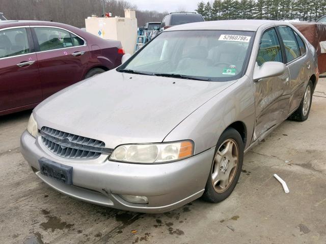 1N4DL01A1YC241131 - 2000 NISSAN ALTIMA XE BEIGE photo 2