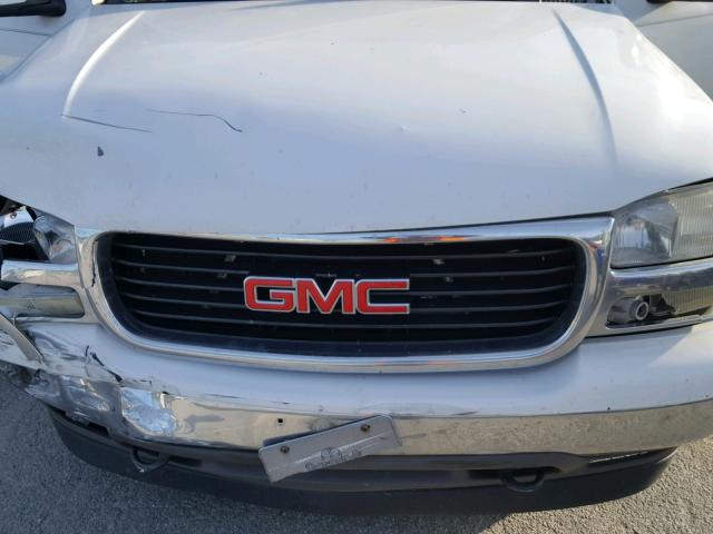 1GKEC13T45J182347 - 2005 GMC YUKON WHITE photo 7