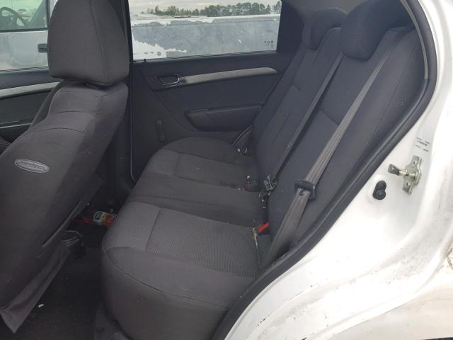 KL1TD5DE3AB112583 - 2010 CHEVROLET AVEO LS WHITE photo 6