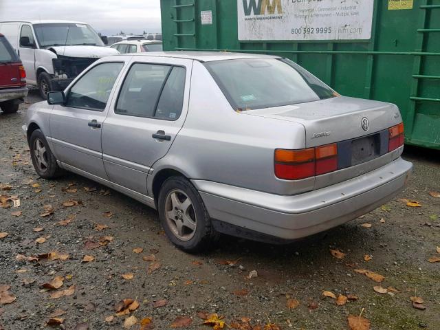 3VWRA81H6XM252332 - 1999 VOLKSWAGEN JETTA GL SILVER photo 3