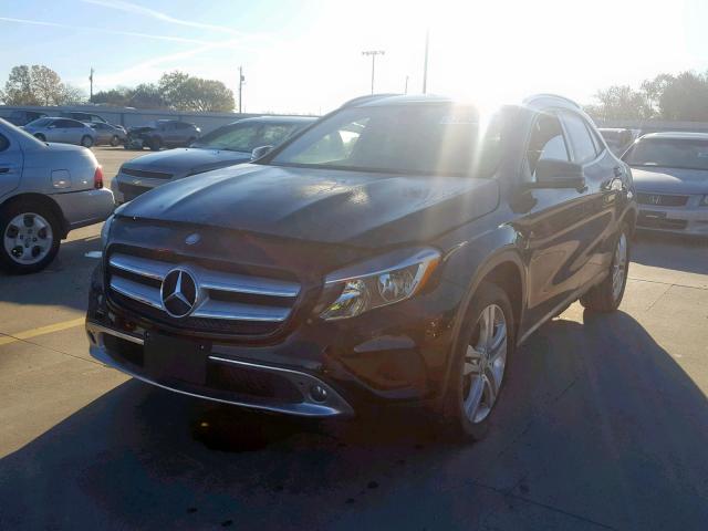 WDCTG4EB3FJ140972 - 2015 MERCEDES-BENZ GLA 250 BLACK photo 2