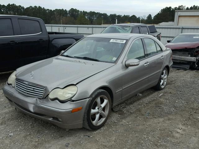 WDBRF61J74E018986 - 2004 MERCEDES-BENZ C 240 TAN photo 2