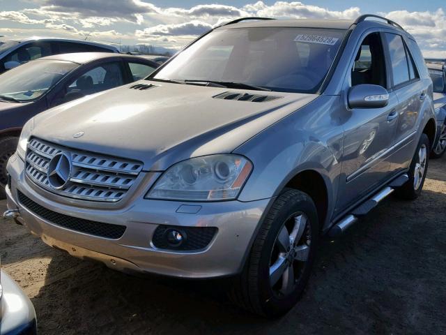 4JGBB75E66A042266 - 2006 MERCEDES-BENZ ML 500 TAN photo 2