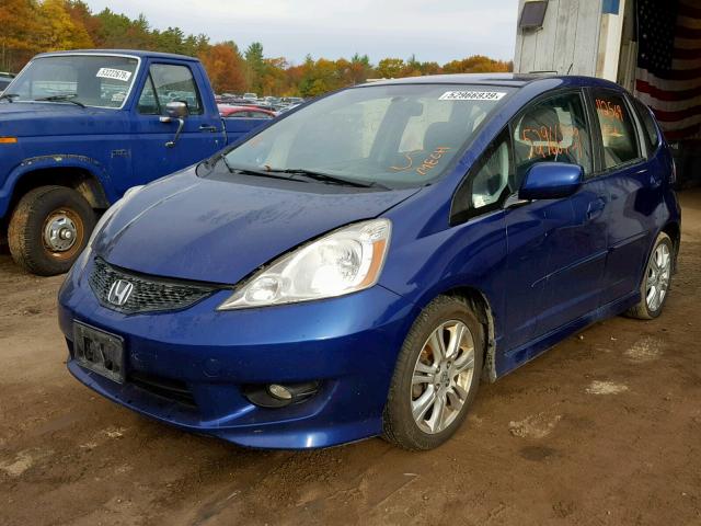 JHMGE88609S051439 - 2009 HONDA FIT SPORT BLUE photo 2