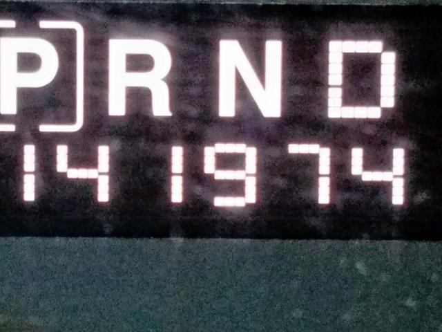 1J8HH48K68C167507 - 2008 JEEP COMMANDER Qara foto 8