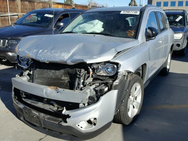 1C4NJDBB7CD638963 - 2012 JEEP COMPASS SP ვერცხლისფერი ფოტო 2