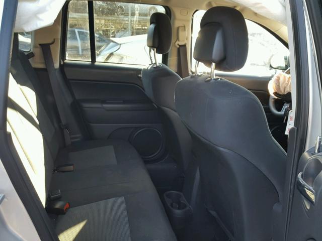 1C4NJDBB7CD638963 - 2012 JEEP COMPASS SP ვერცხლისფერი ფოტო 6