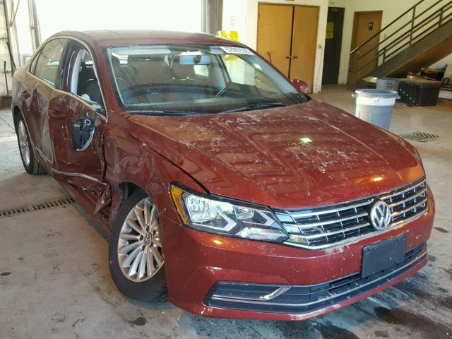 1VWBT7A37HC033943 - 2017 VOLKSWAGEN PASSAT SE RED photo 1