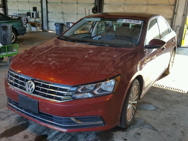 1VWBT7A37HC033943 - 2017 VOLKSWAGEN PASSAT SE RED photo 2