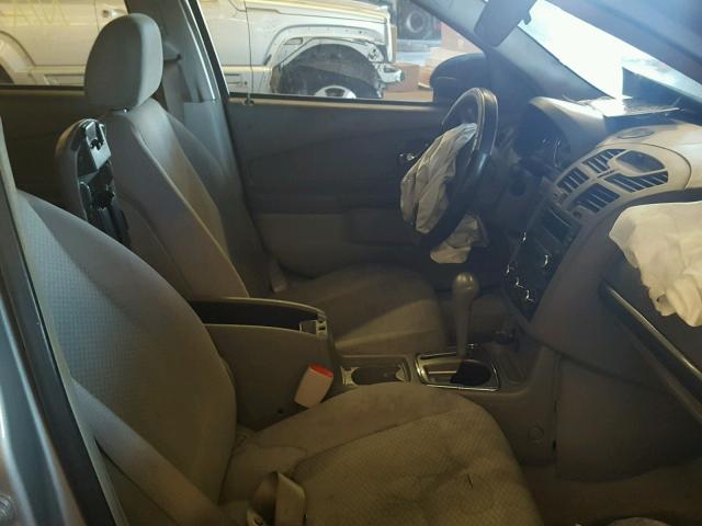 1G1ZS51F36F280691 - 2006 CHEVROLET MALIBU LS SILVER photo 5